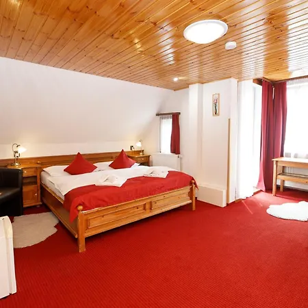 Jelinek Готель 4*